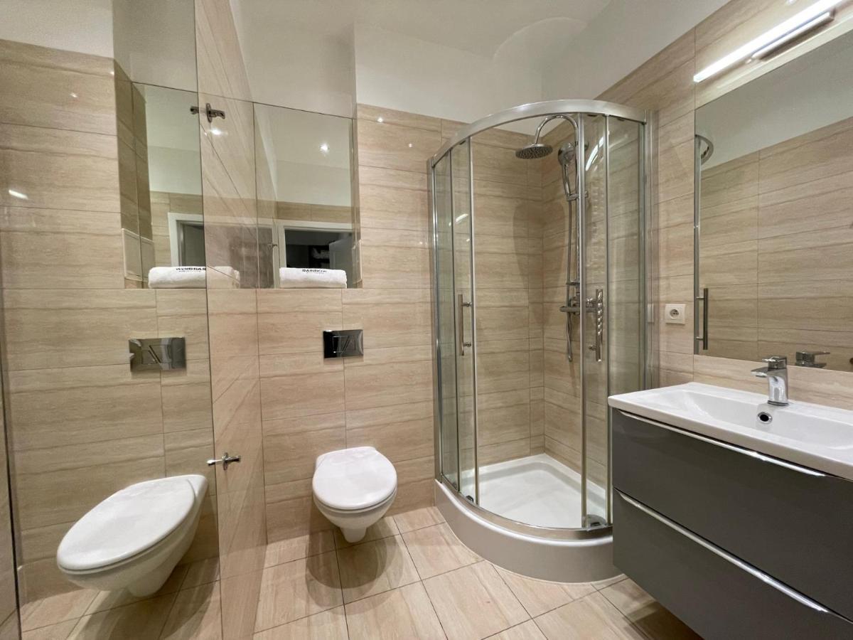 Rainbow Apartments 4 Krakow Ngoại thất bức ảnh