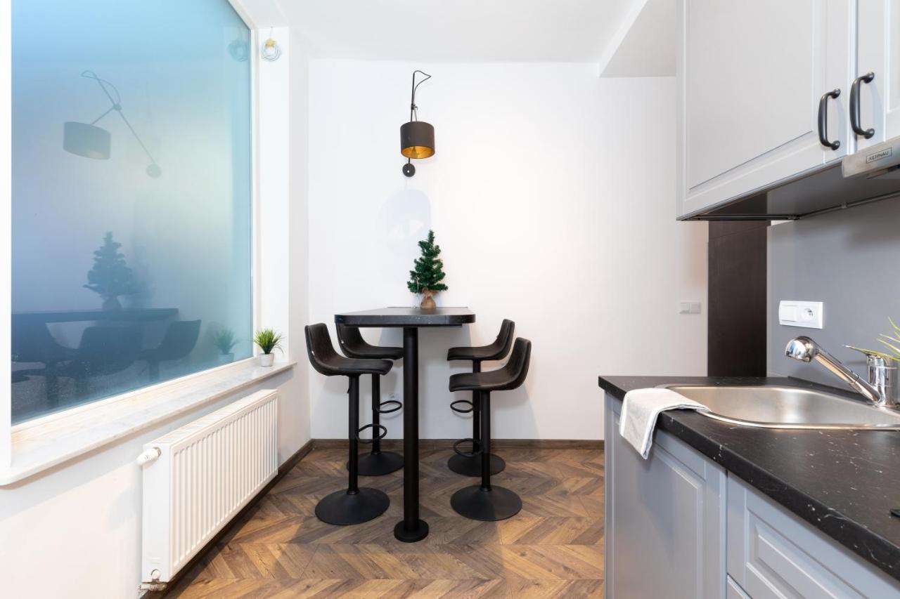 Rainbow Apartments 4 Krakow Ngoại thất bức ảnh